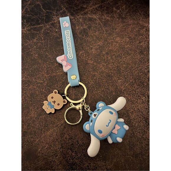 Cinnamoroll Keychain/Bagclip  - Picture 1 of 5